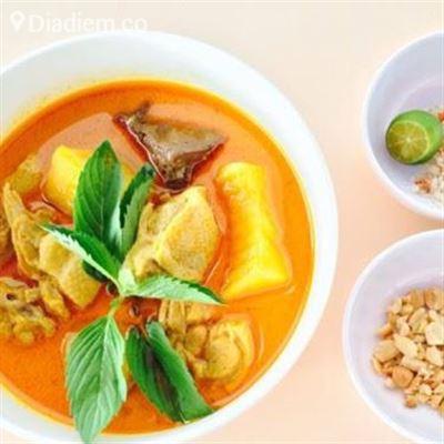 Má Năm – Cari Gà, Cari Vịt & Bò Kho