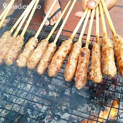 Nem Lụi & Bánh Xèo – Nguyễn Khuyến