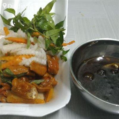 Ngọc Ngân – Phá Lấu & Bánh Mì