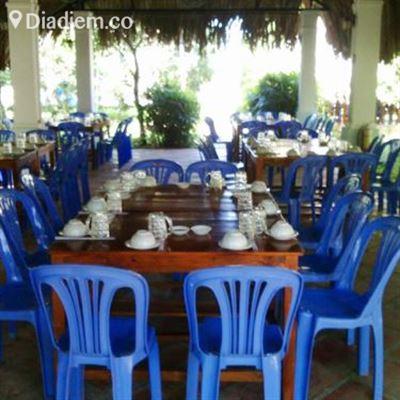 Quán Cỏ – Quán Ăn Gia Đình