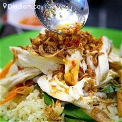 Quán Cơm Bà Trang – Dũng Sĩ Thanh Khê
