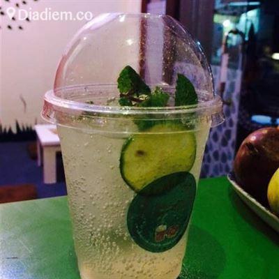 Queenie Coffee – Kim Đồng