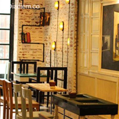 The Doors Cafe – Hàng Chĩnh