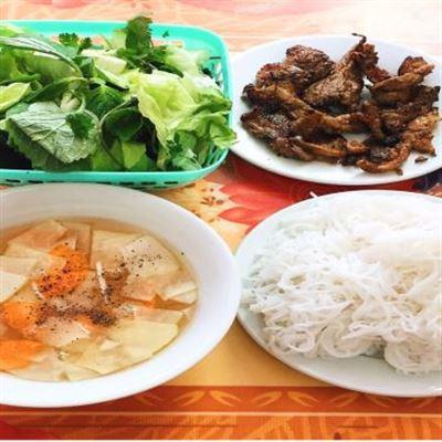 Thủy Thiện – Bún Chả & Bánh Cuốn