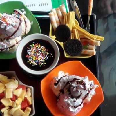 Let’s Eat – Ăn Vặt Siêu Sạch