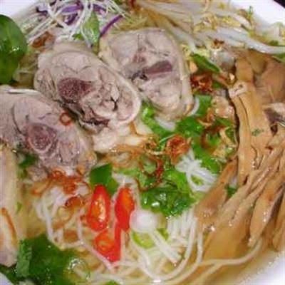 Phương Quỳnh – Bún Miến Gà Vịt