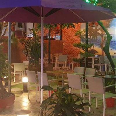 SoLo Cafe