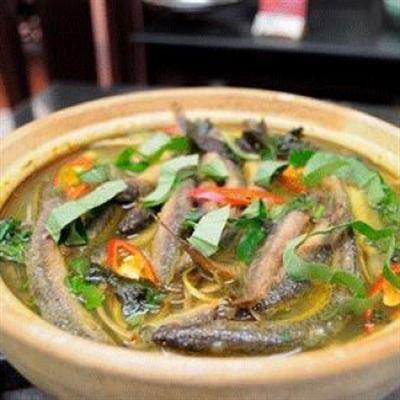 Quán Tiến Thơ