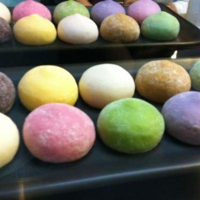 Sakura – Japanese Sweets & Café