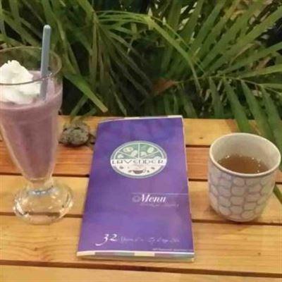 Lavender Coffee & Food