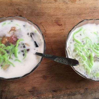 Hằng Hoa – Chè Thái
