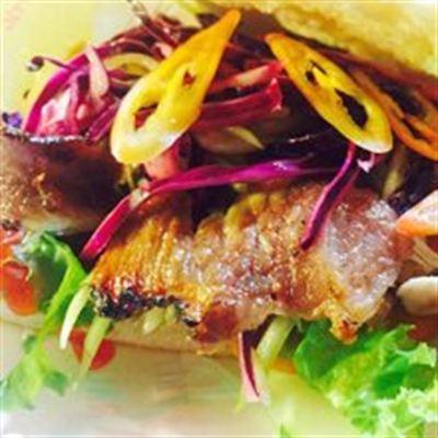 Bánh Mì Kebab Táo Đỏ – Phạm Văn Thuận