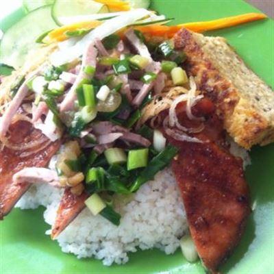 Quán Cô 7 – Cơm Bình Dân