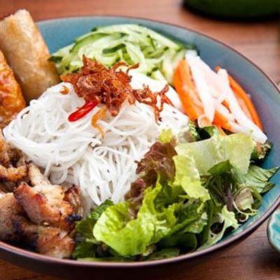 Bún Thịt Nướng – Bánh Nậm – Phan Chu Trinh