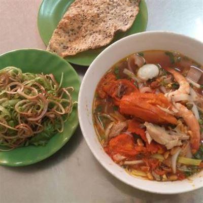 Mì Quảng, Bún Cá & Cháo Vịt