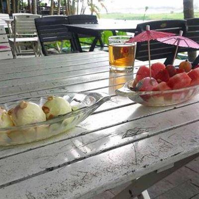 Ocean Blue Cafe – Bờ Bắc Sông Trà