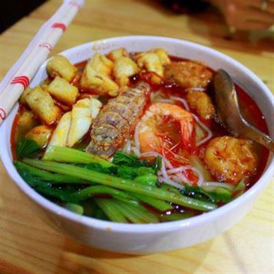 Quán Hồng – Bún Bò & Bún Thái Hải Sản
