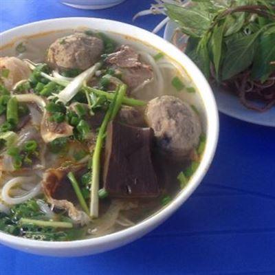 Chú Há Sài Gòn – Bún Bò Huế
