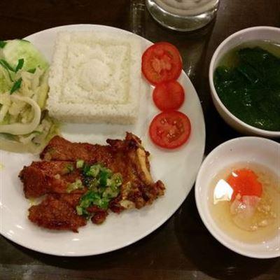 Quán Cơm Ngọc Tuyết