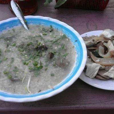Văn Tốt – Cháo Lòng, Bò Kho & Giải Khát
