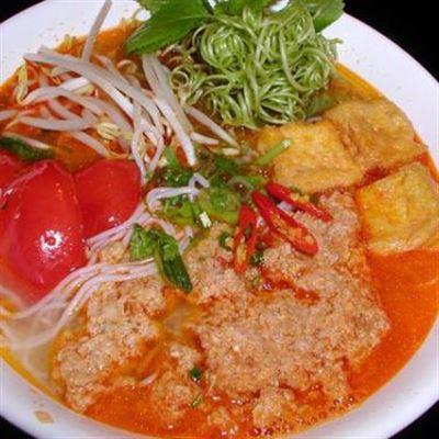 Bún Bò Giò Heo & Bún Riêu Cua – Châu Văn Liêm