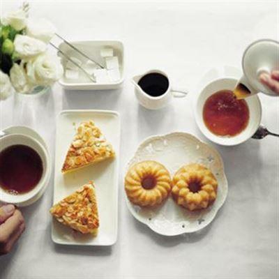 Tiệm Trà Vạn Tâm