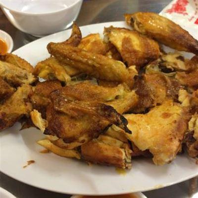 3 Tấn Dũng – Gà Quay & Nem