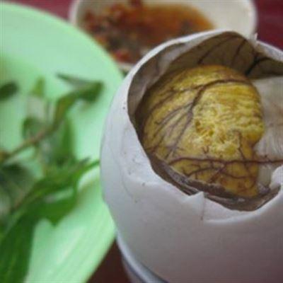 Quán Cháo, Trứng Vịt Lộn – Chợ Đậu