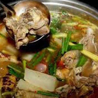 Lẩu Gà Đá Huệ – Hương