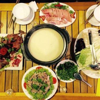 Gạch Quán – Gà Tươi
