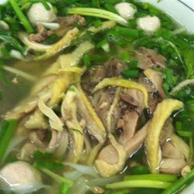 Bún Chả, Phở Gà Ngọc Tỉnh – Thị Trấn Hùng Sơn