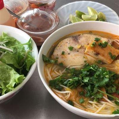 Trí – Bún & Phở