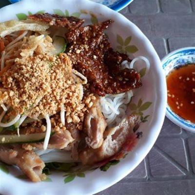 Bánh Cuốn & Bún Khô