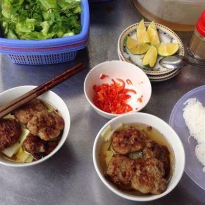 Bún Chả Ngõ Hàn Thuyên