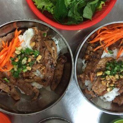 Bún Chả Cá & Bún Thịt Nướng
