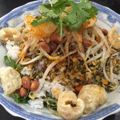 Cơm – Bún & Mì Hến – Vạn Xuân