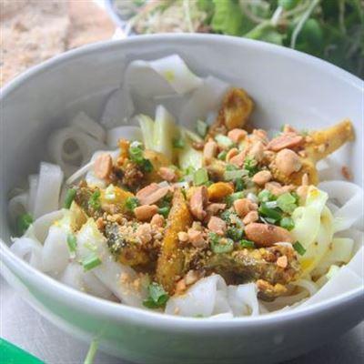 Ngọc Lan – Mì Cá Lóc & Bánh Canh