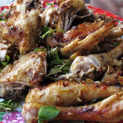 Biển Hồ Hội Quán – Đặc Sản Gà Tre