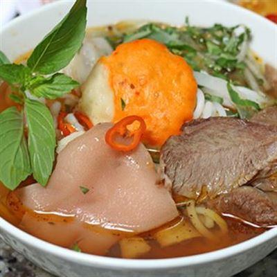 Bún Bò Giò Chả – Đặng Tất
