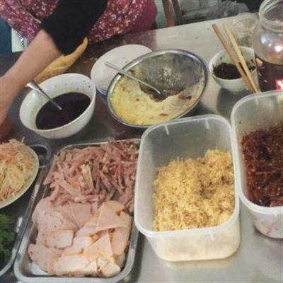 Căn Tin – Đại Học Kinh Tế