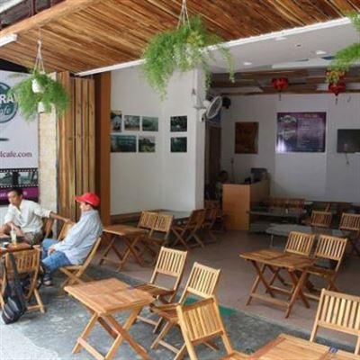 Hue Travel Cafe