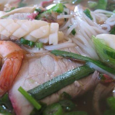 Hủ Tiếu Quãng Thành – Đinh Bộ Lĩnh