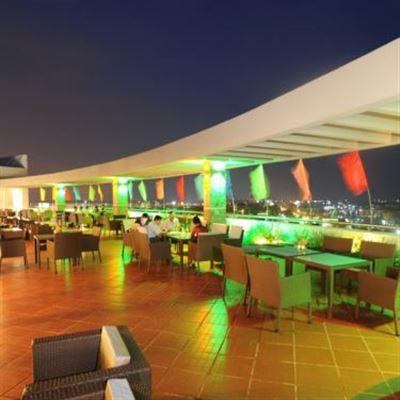 Cafe Sân Thượng – Khách Sạn Mê Kông Mỹ Tho