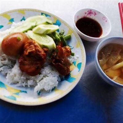 Quán Cơm Mai Trang
