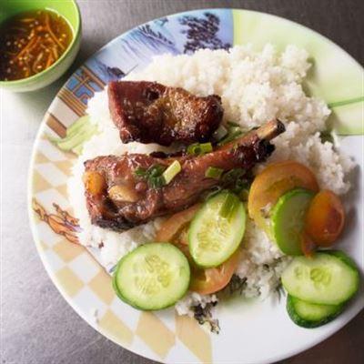 Quán Sinh Bế – Cơm & Phở Bình Dân