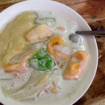 Vân Anh – Bánh Giò Nóng, Trứng Vịt Lộn & Chè Các Loại