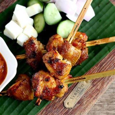 Xiên Nướng Vỉa Hè – Nam Kỳ Khởi Nghĩa
