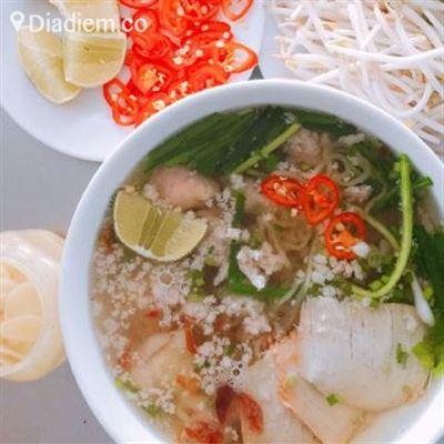 777 – Hủ Tiếu Mì & Hoành Thánh