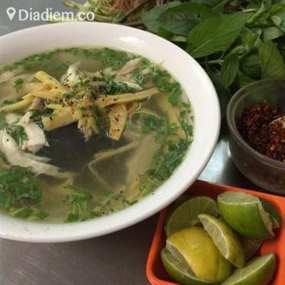 A Giàu – Bún Măng Giò Heo & Miến Gà