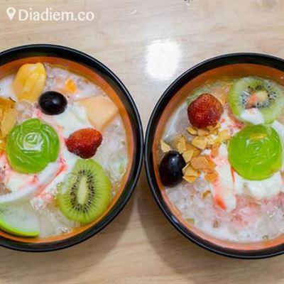 Ăn Vặt Yun Yun – Ngô Gia Tự